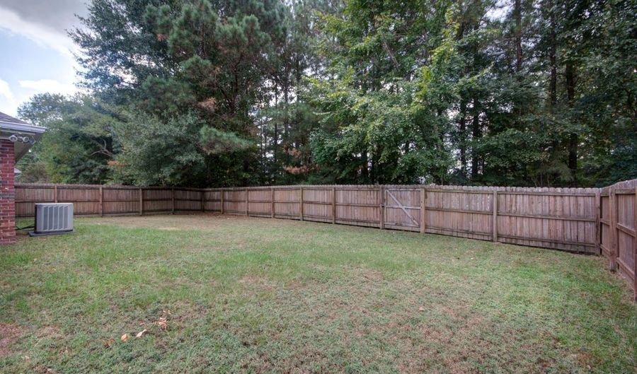 623 Sandpiper Dr, Brandon, MS 39047 - 2 Beds, 2 Bath
