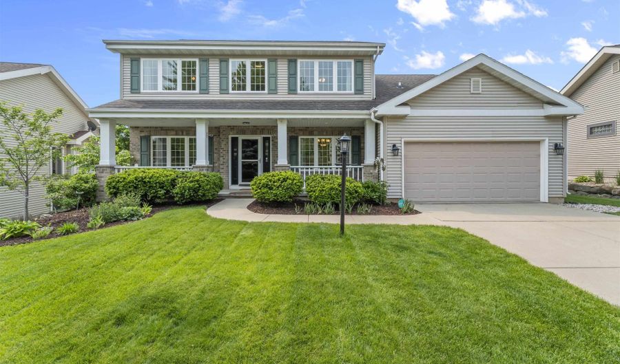 5713 Rosslare Ln, Fitchburg, WI 53711 - 5 Beds, 4 Bath