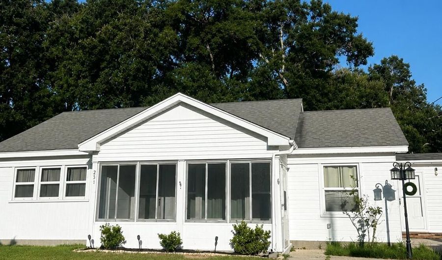 251 Beeman Dr, Biloxi, MS 39531 - 3 Beds, 2 Bath
