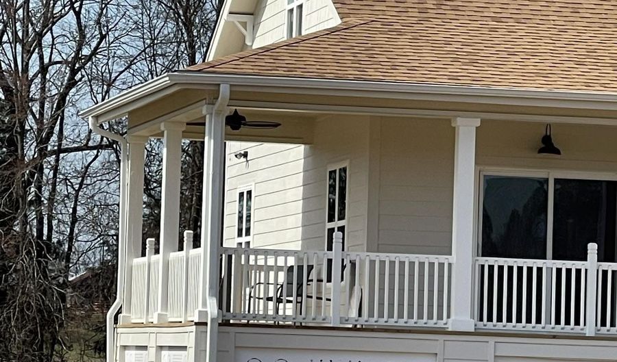2055 E Church St, Altus, AR 72821 - 3 Beds, 1 Bath