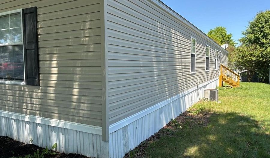 925 DECOY Way, Bear, DE 19701 - 3 Beds, 2 Bath