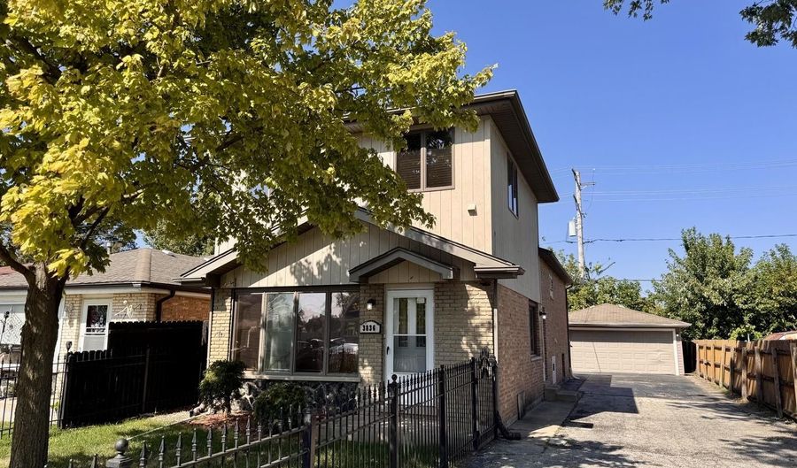 3836 W 115th Pl, Alsip, IL 60803 - 4 Beds, 3 Bath