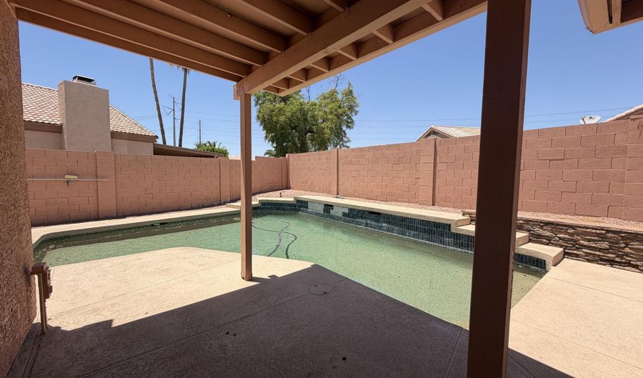 908 N GREGORY Pl, Chandler, AZ 85226 - 3 Beds, 3 Bath