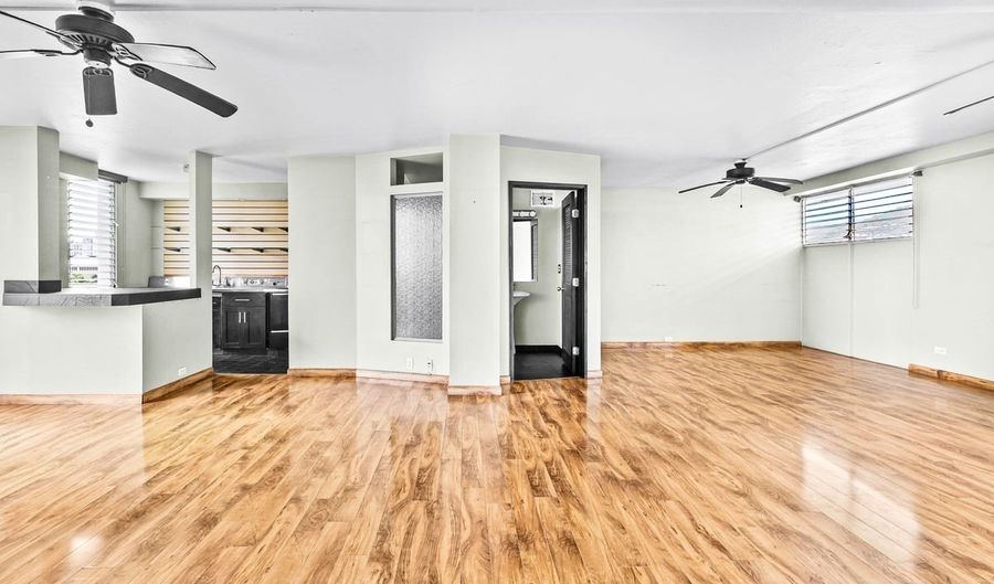 419 A Atkinson Dr 806, Honolulu, HI 96814 - 2 Beds, 1 Bath