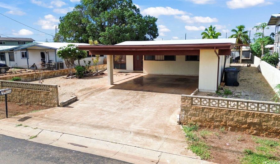 91-818 Oama St, Ewa Beach, HI 96706 - 4 Beds, 4 Bath