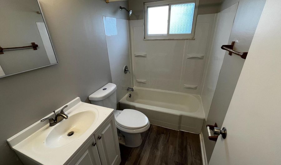 4677 Hilton Ave D, Columbus, OH 43228 - 2 Beds, 1 Bath