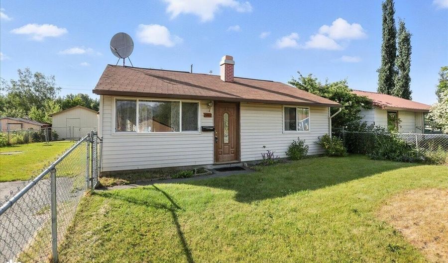 1702 Nunaka Dr, Anchorage, AK 99504 - 4 Beds, 2 Bath