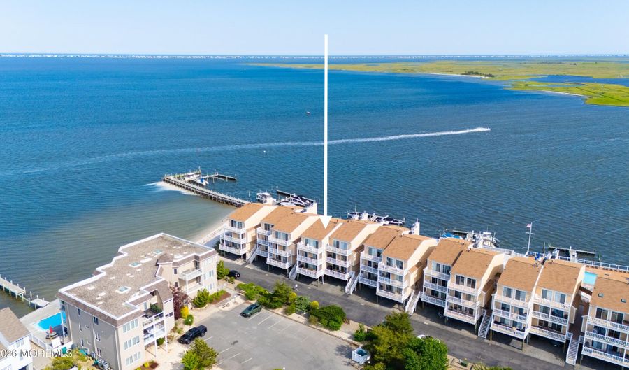 401 Bay Shore Dr 17B, Barnegat, NJ 08005 - 2 Beds, 2 Bath