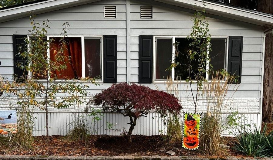 900 29th Street SE # D-9 Auburn WA 98002 D-9, Auburn, WA 98002 - 3 Beds, 2 Bath