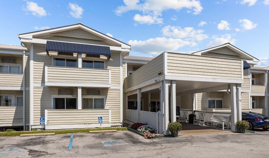 602 W Fort Macon Rd 135, Atlantic Beach, NC 28512 - 1 Beds, 1 Bath
