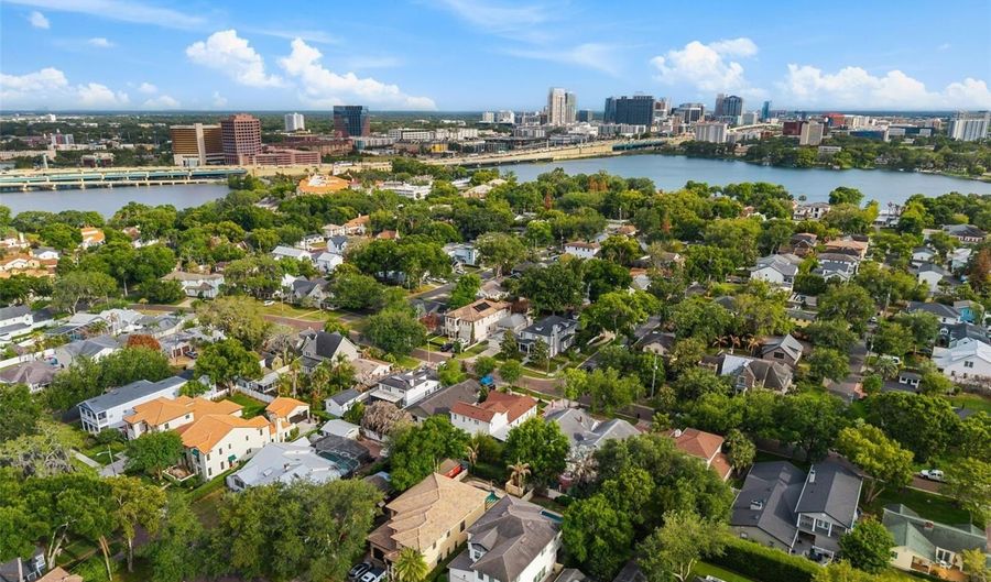 521 SHERIDAN Blvd, Orlando, FL 32804 - 4 Beds, 3 Bath