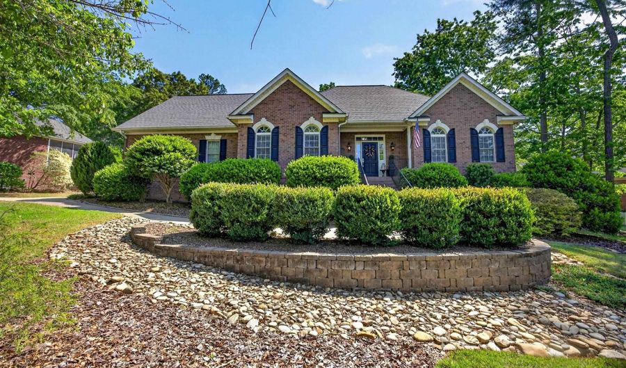209 Winding Oak Way, Blythewood, SC 29016 - 4 Beds, 3 Bath