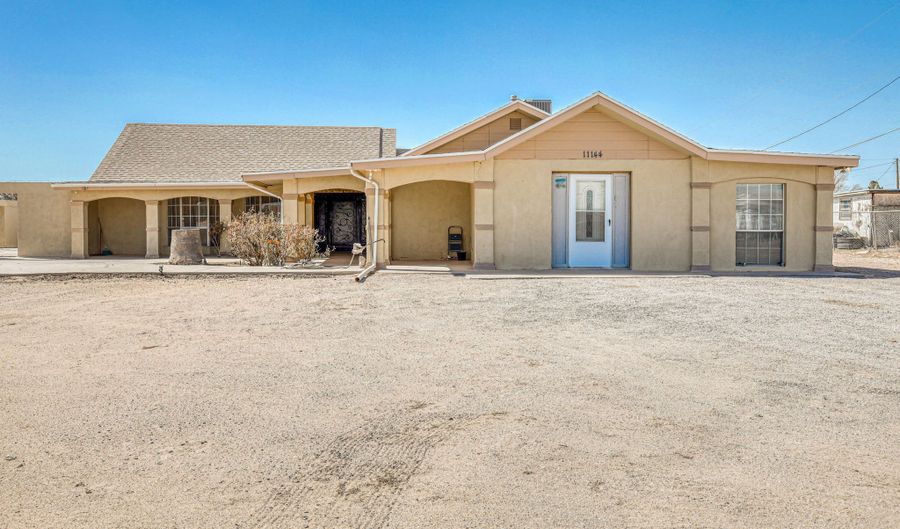11144 Perlette St, Socorro, TX 79927 - 5 Beds, 3 Bath