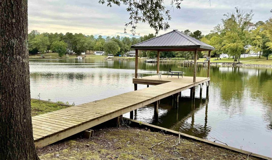 2178 Duck Cove Rd, Camden, SC 29020 - 4 Beds, 3 Bath