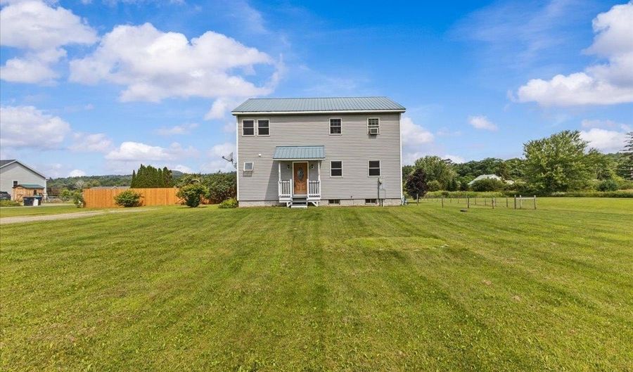 580 River Rd, Cambridge, VT 05464 - 3 Beds, 3 Bath