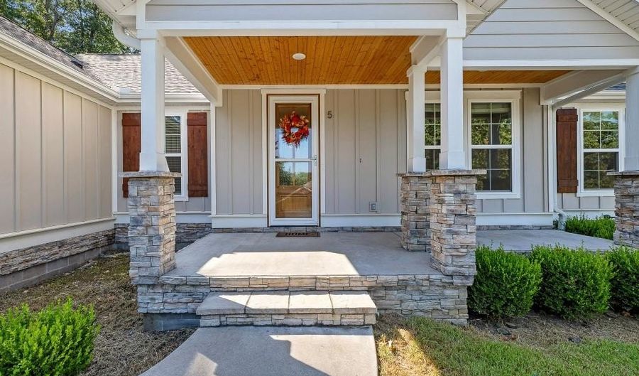 5 Coverack Ln, Bella Vista, AR 72714 - 3 Beds, 2 Bath