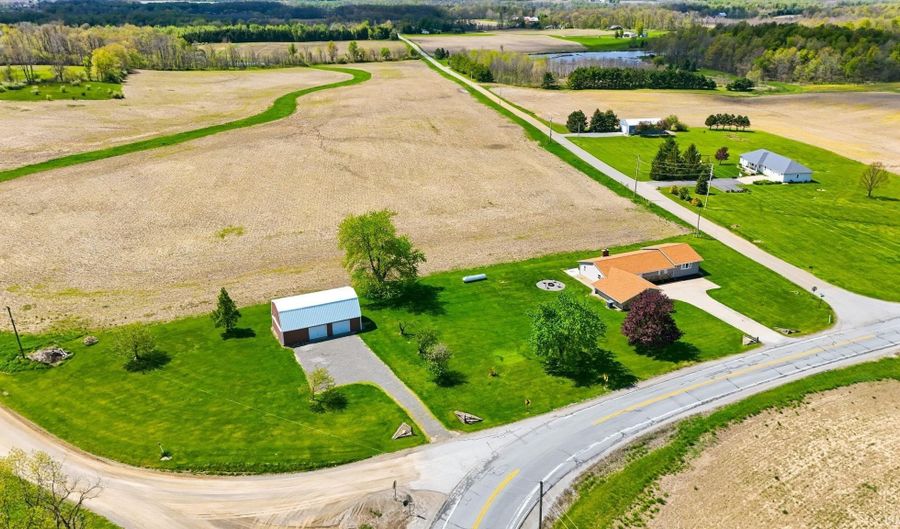 3935 S State Road 1, Angola, IN 46703 - 3 Beds, 2 Bath