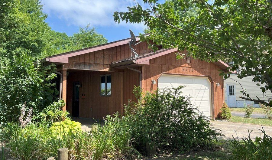 3430 Fargo Dr, Ashtabula, OH 44004 - 2 Beds, 1 Bath