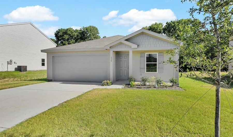 115 Sienna Dr, Alvord, TX 76225 - 4 Beds, 2 Bath