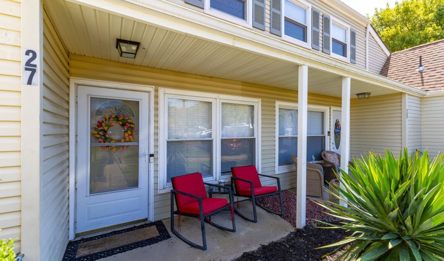 27 Gibraltar Ct, Barnegat, NJ 08005 - 2 Beds, null Bath