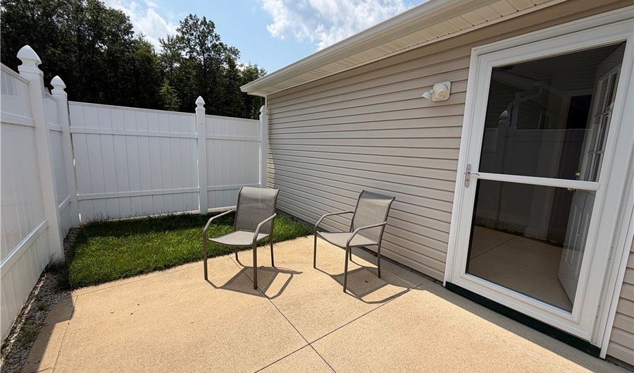 5930 Lake Rd W 2903, Ashtabula, OH 44004 - 2 Beds, 2 Bath