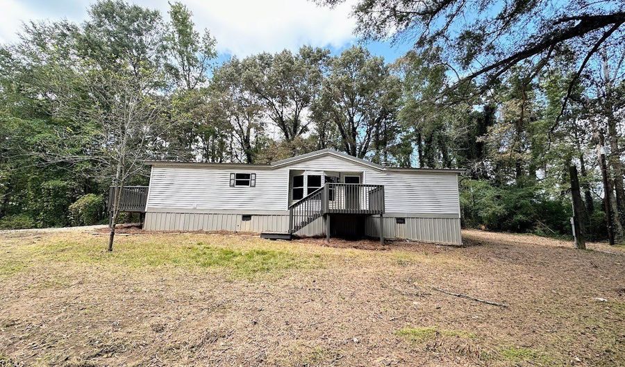 451 Shoal Creek Rd, Anniston, AL 36207 - 3 Beds, 2 Bath