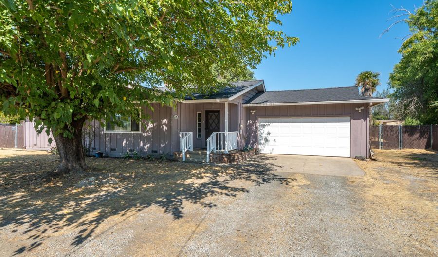 18938 River Ranch Rd, Anderson, CA 96007 - 3 Beds, 2 Bath