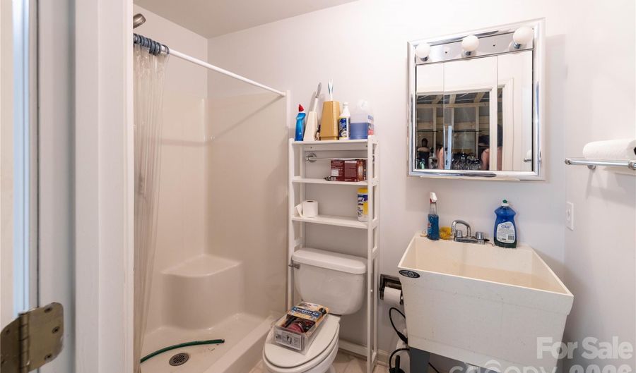 1200 Heritage Dr, Albemarle, NC 28001 - 4 Beds, 4 Bath