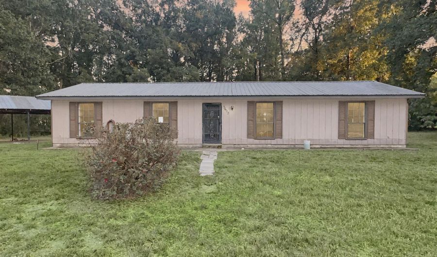 3622 Lincoln Ave, Alexander, AR 72022 - 2 Beds, 2 Bath