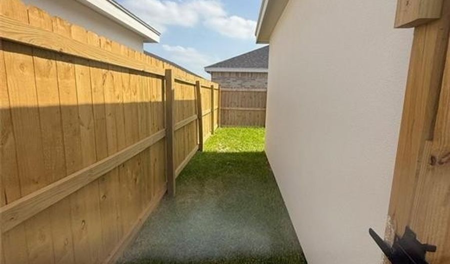 2608 E Harrison Ave, Alton, TX 78573 - 0 Beds, 0 Bath