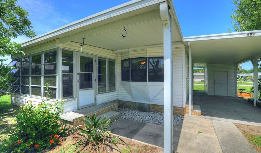697 Pinewood Blvd, Barefoot Bay, FL 32976 - 2 Beds, 2 Bath