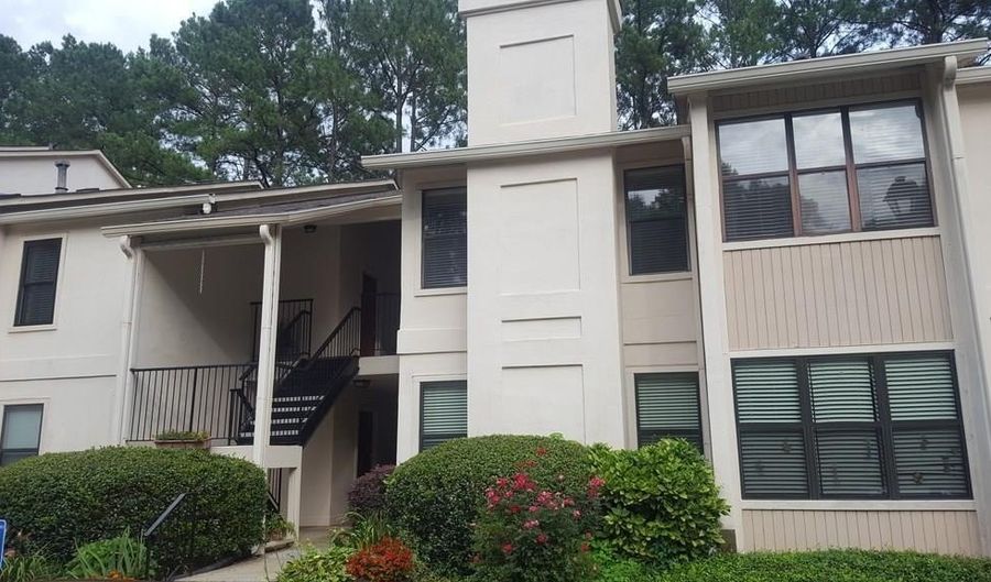 2520 Huntingdon Chase, Atlanta, GA 30350 - 2 Beds, 2 Bath