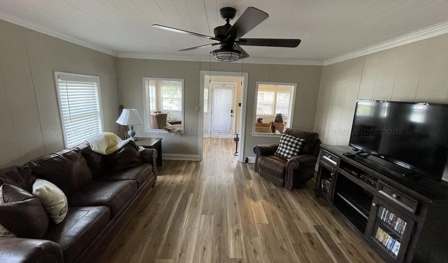 970 BOAT WORKS Rd, Adger, AL 35006 - 2 Beds, 1 Bath