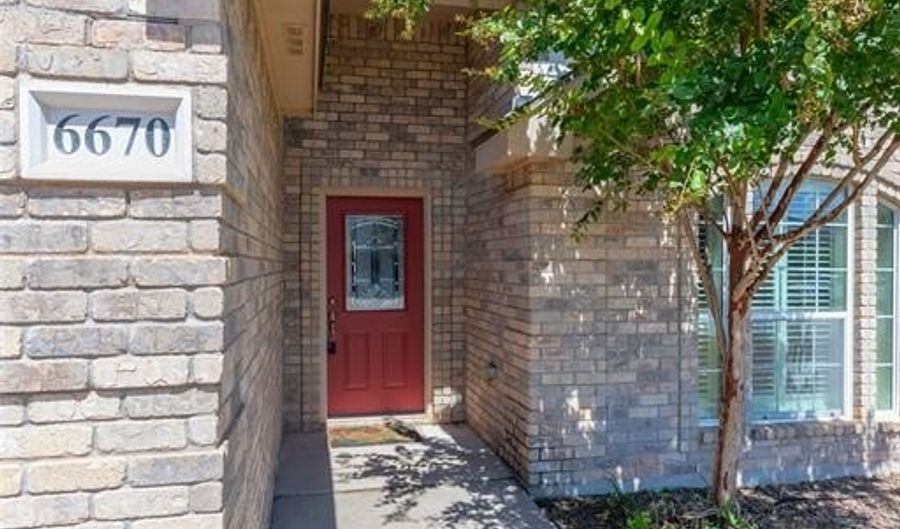 6670 Picadilly St, Abilene, TX 79606 - 4 Beds, 2 Bath