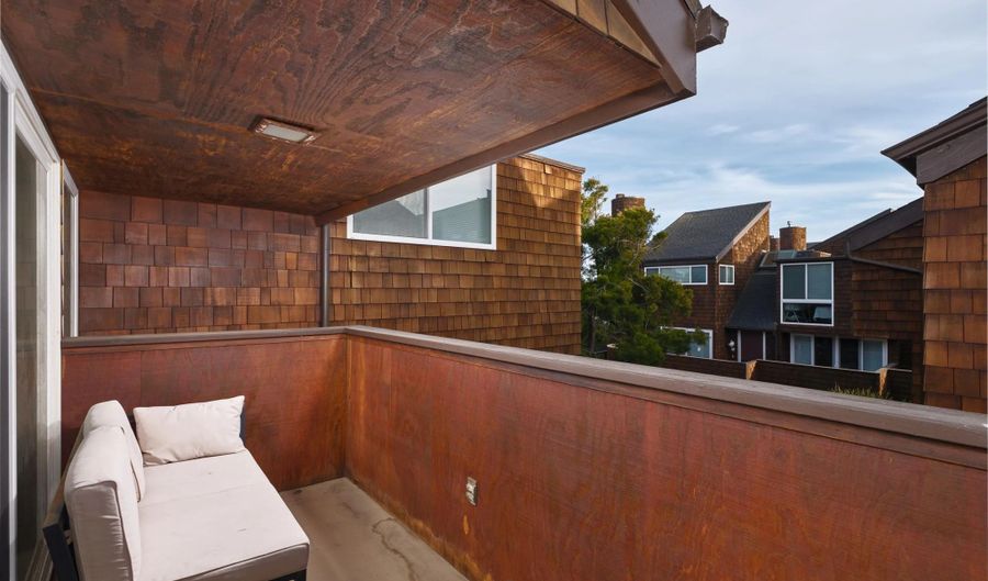 325 S Sierra Ave 20, Solana Beach, CA 92075 - 2 Beds, 2 Bath