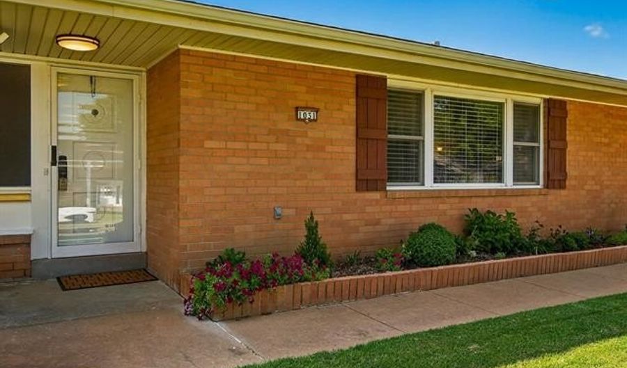 1031 SE Greystone Ave, Bartlesville, OK 74006 - 4 Beds, 3 Bath