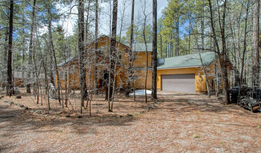 3206 White Oak Dr, Pinetop, AZ 85935 - 4 Beds, 3 Bath