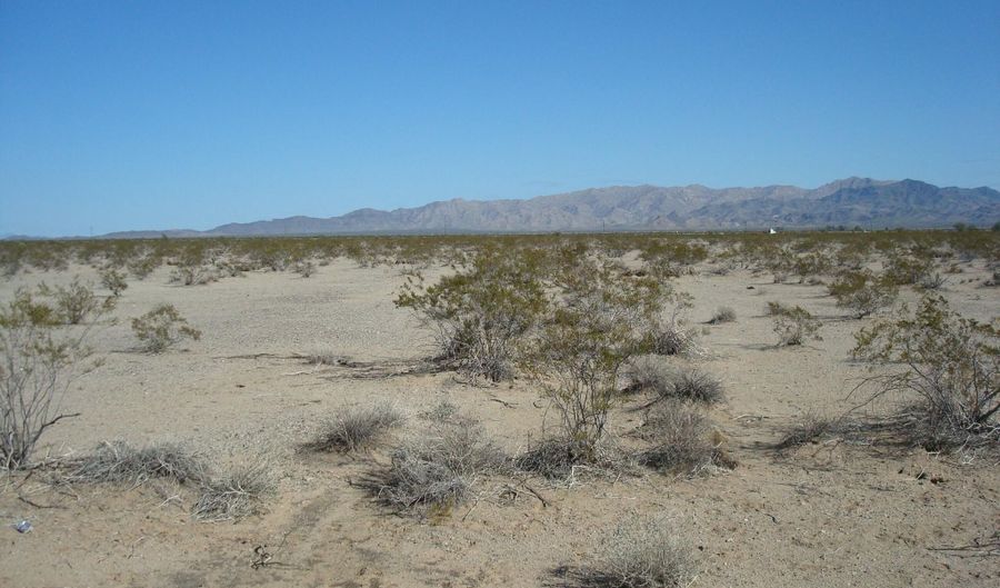 35201 W Boundary, Bouse, AZ 85325 - 0 Beds, 0 Bath