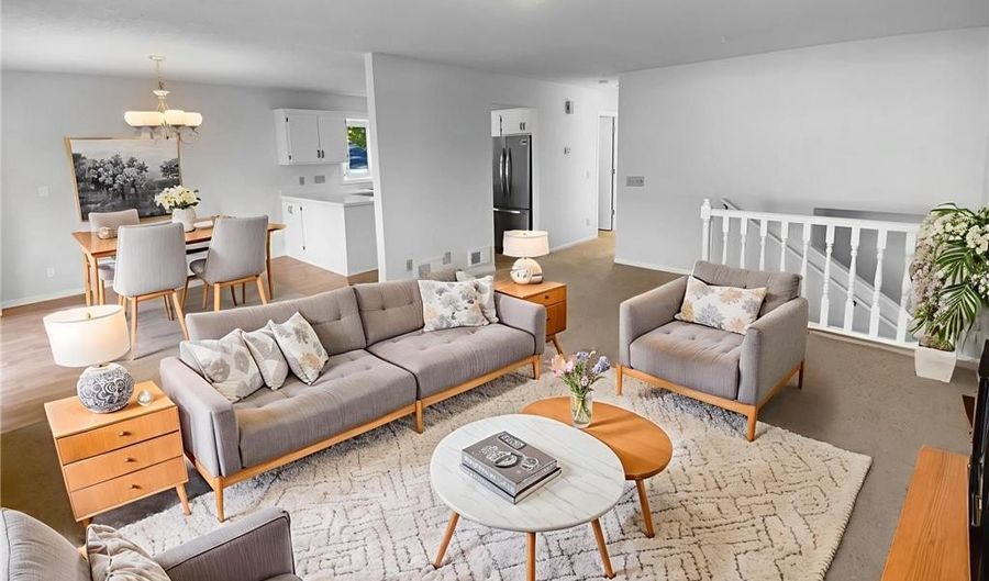 5657 144th St W, Apple Valley, MN 55124 - 4 Beds, 2 Bath