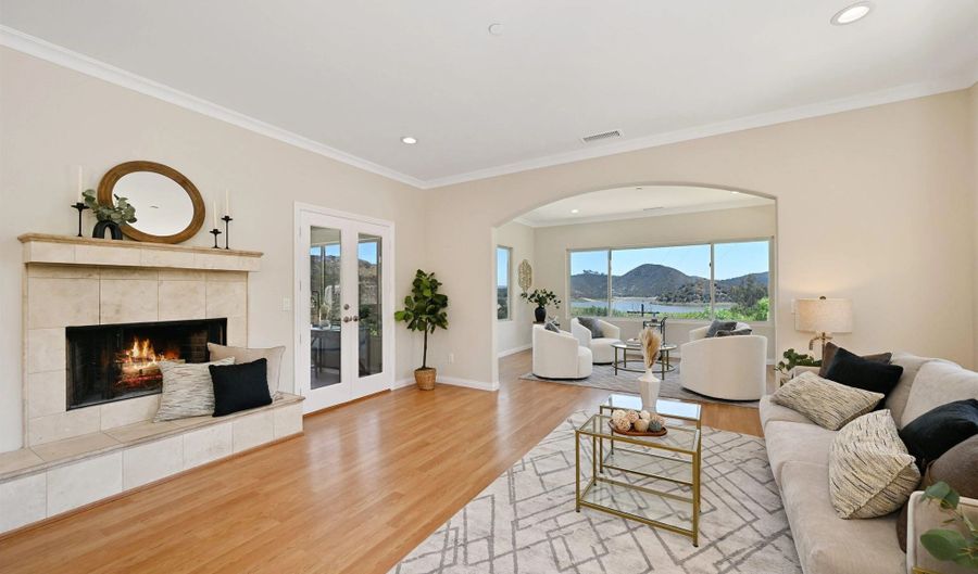 20227 Ash Ln, Escondido, CA 92029 - 3 Beds, 3 Bath