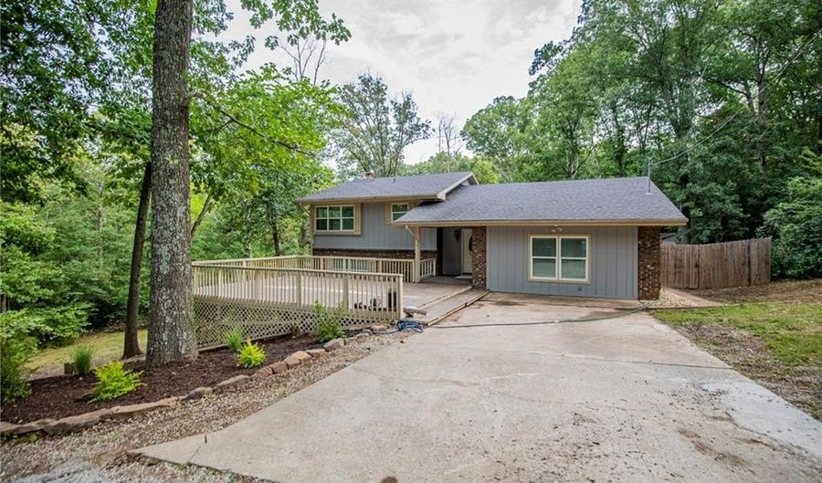 41 Gore Ln, Bella Vista, AR 72715 - 4 Beds, 2 Bath