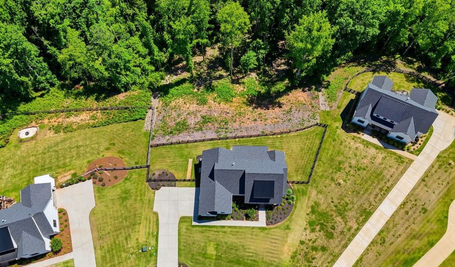 404 London Rd, Ball Ground, GA 30107 - 3 Beds, 3 Bath