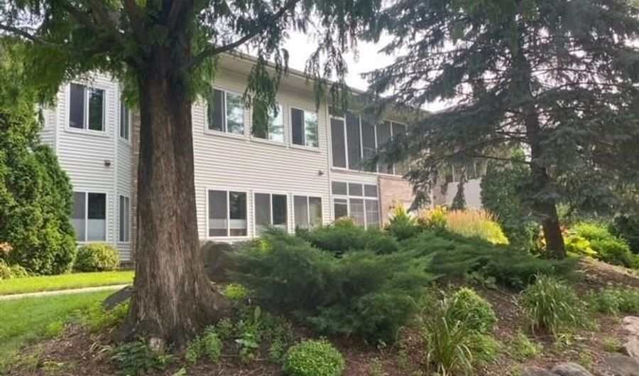1630 Wheeler Rd 202, Madison, WI 53704 - 2 Beds, 2 Bath