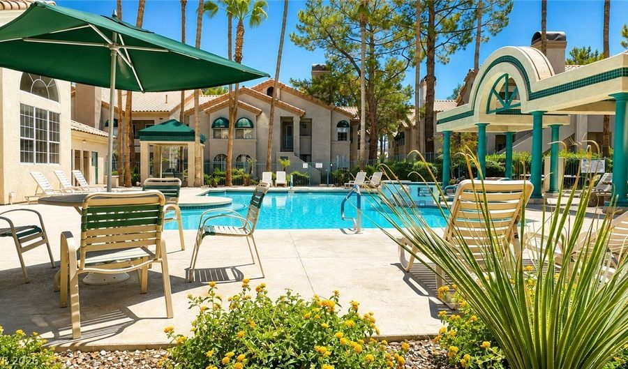 2251 Wigwam Pkwy 925, Henderson, NV 89074 - 1 Beds, 1 Bath