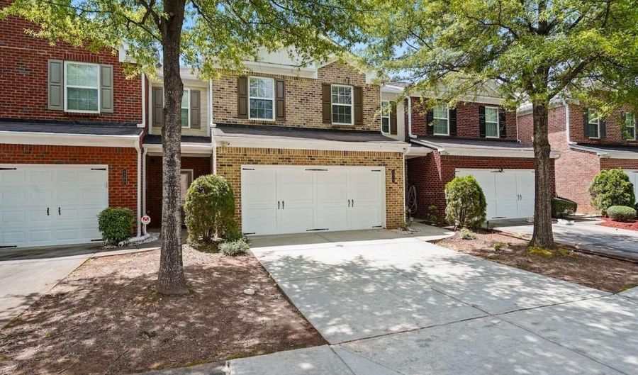 6210 Bellecliff, Tucker, GA 30084 - 3 Beds, 3 Bath