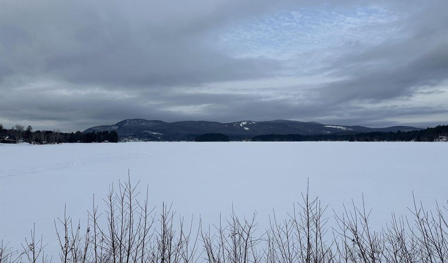 324 Lakeshore Dr, Brighton, VT 05846 - 4 Beds, 2 Bath
