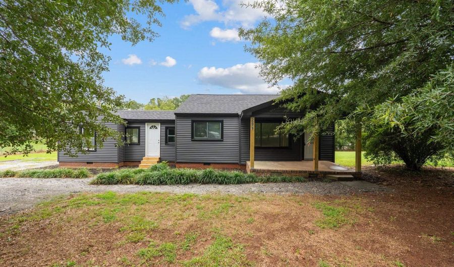 209 Blue Ridge Cir, Belton, SC 29627 - 3 Beds, 2 Bath