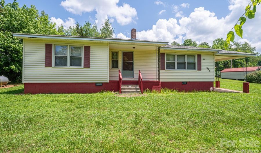 455 Huffman Rd, Blacksburg, SC 29702 - 3 Beds, 1 Bath