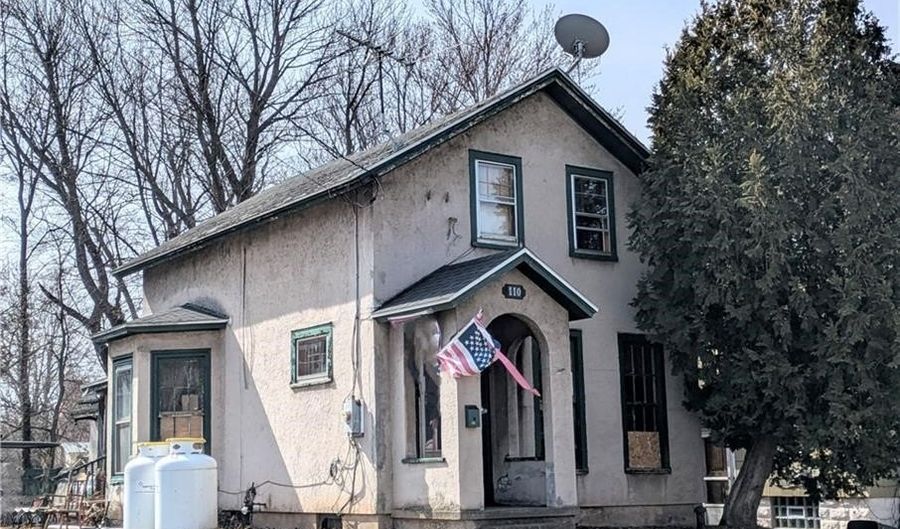 110 Beaver St, Albion, NY 14411 - 3 Beds, 1 Bath