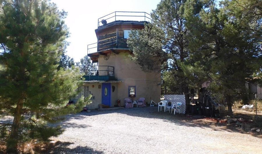 425 Carson Rd S, Carson, NM 87517 - 3 Beds, 2 Bath